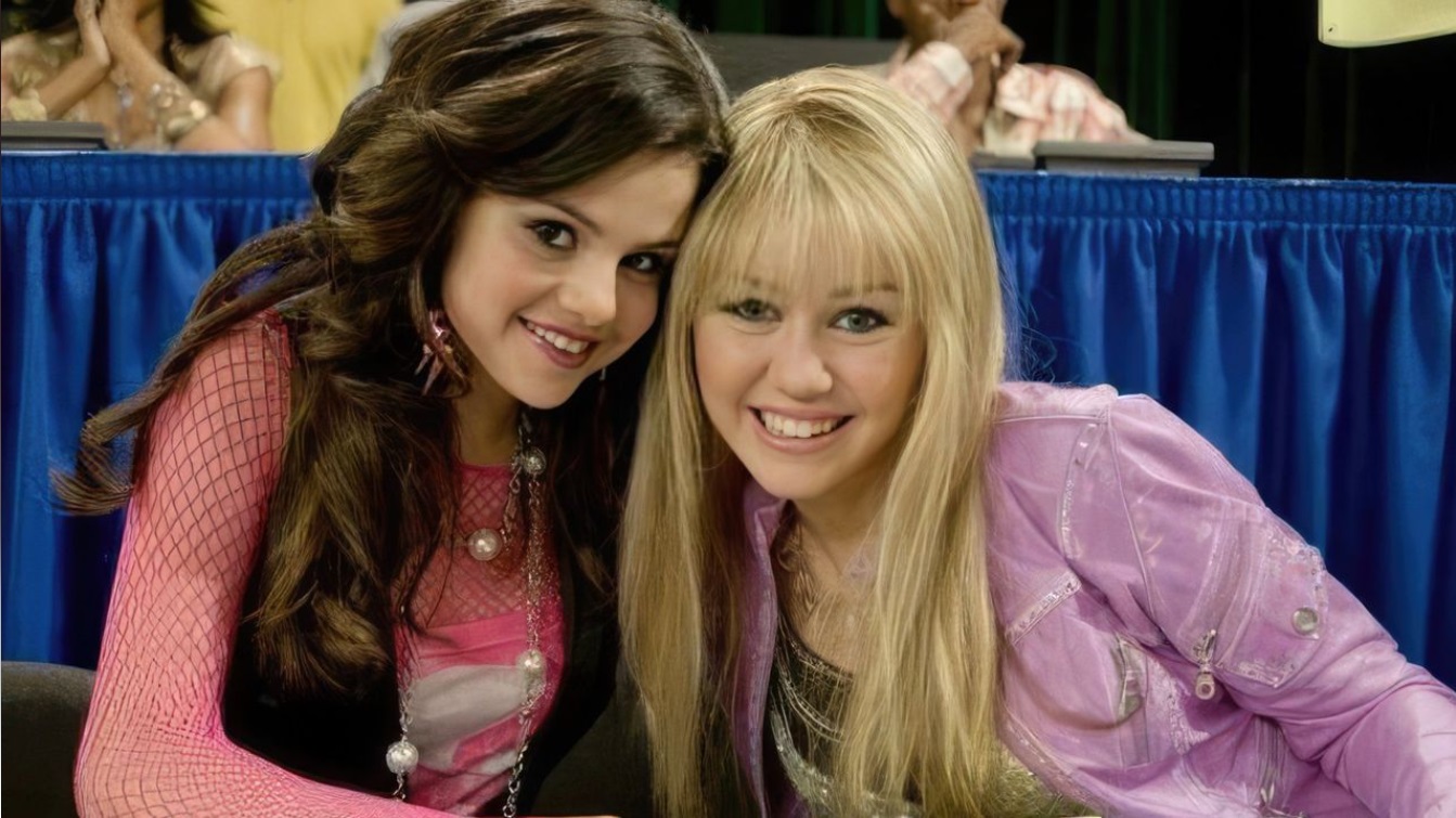 Selena Gomez e Miley Cyrus estrelaram a mesma série